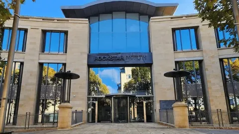 《2025年度国游销售巅峰榜揭晓：五大热门游戏销量突破百万大关！》